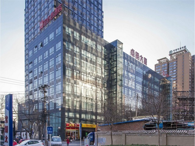 安徽嘉好全自动LVT地板挤出生产线制造商